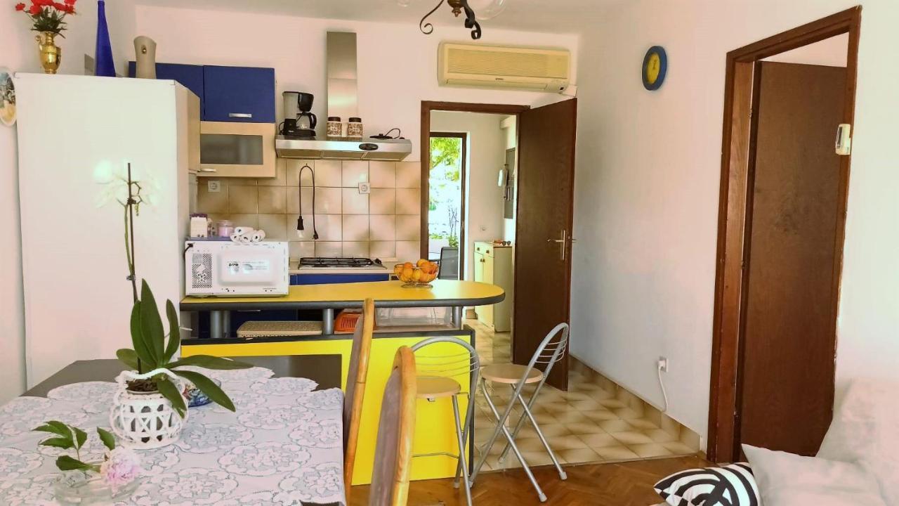apartmani DIMIĆ Supetar Bagian luar foto