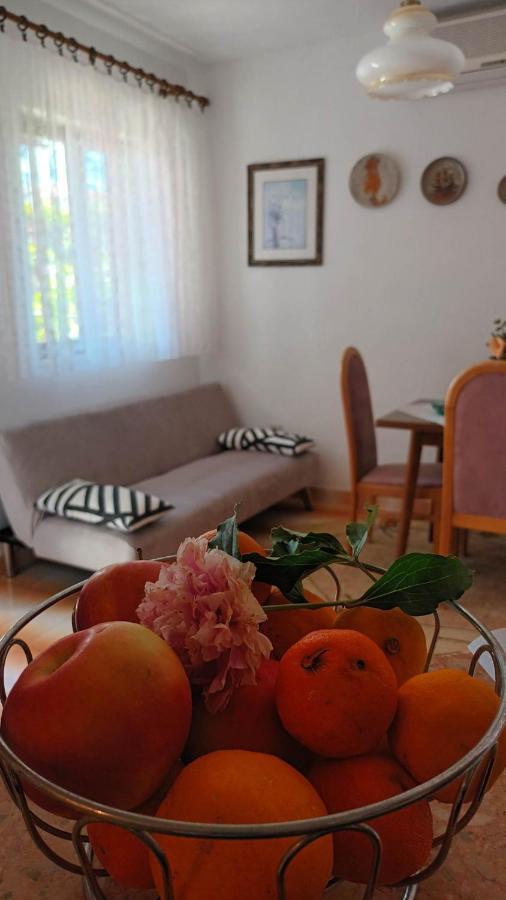 apartmani DIMIĆ Supetar Bagian luar foto