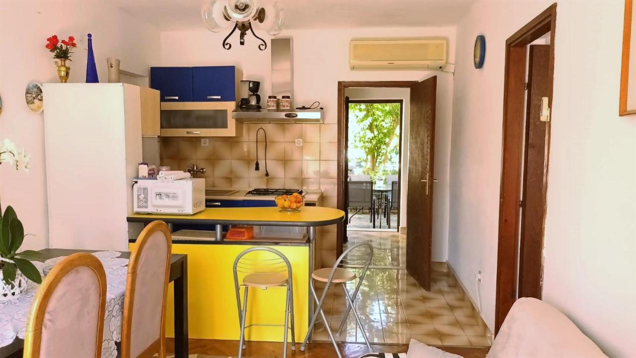 apartmani DIMIĆ Supetar Bagian luar foto